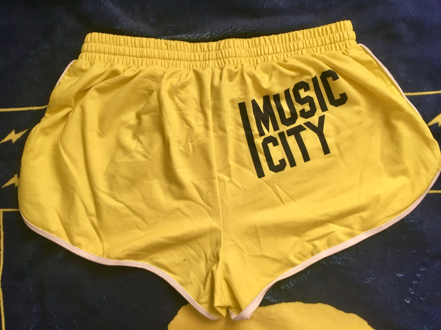 Gold Skull Music City Women's  Shorts